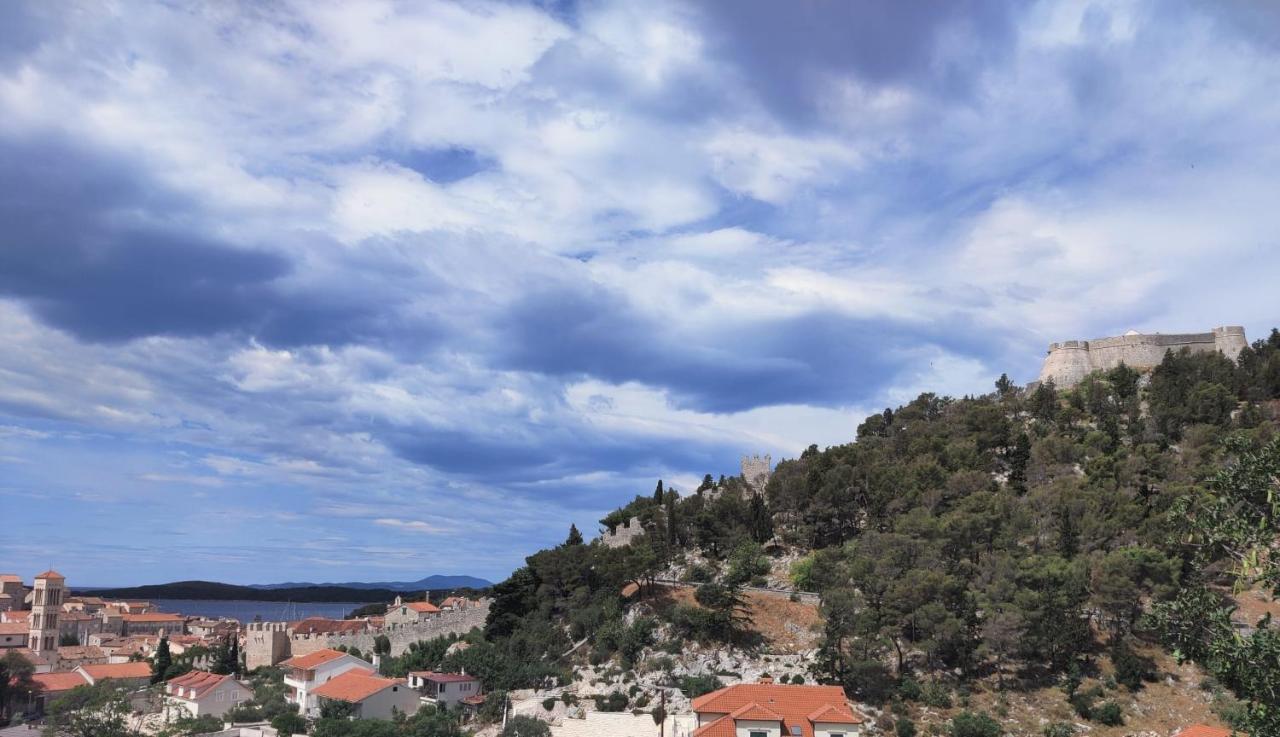 Guest House Vuljan Hvar Town Zewnętrze zdjęcie